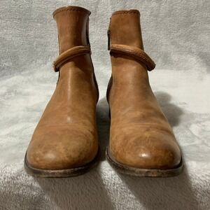 FRYE Melissa Tan Leather Ankle Boots Buckle‎ Strap Zip Moto Biker Women 7.5 B